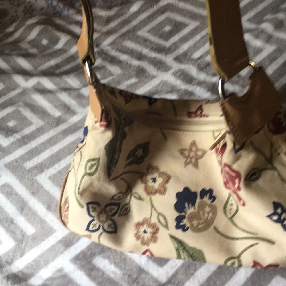 Purse - Picture 2 of 4